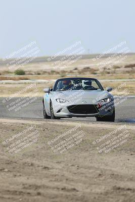 media/Oct-18-2025-Speed Ventures (Sat) [[8b3b7cf525]]/Purple/Session 3 (Sunset)/